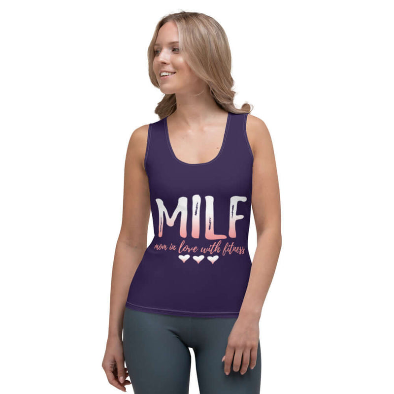 This body-hugging tank top is a must-have!