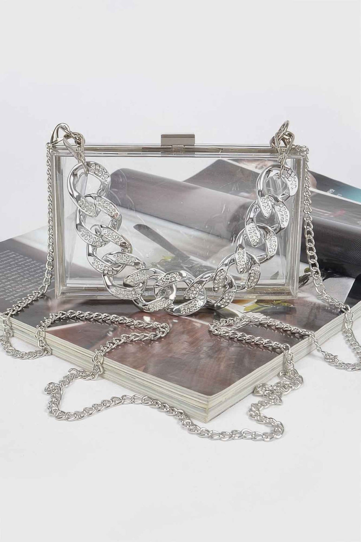 Transparent Hard Case W/stoned Chain