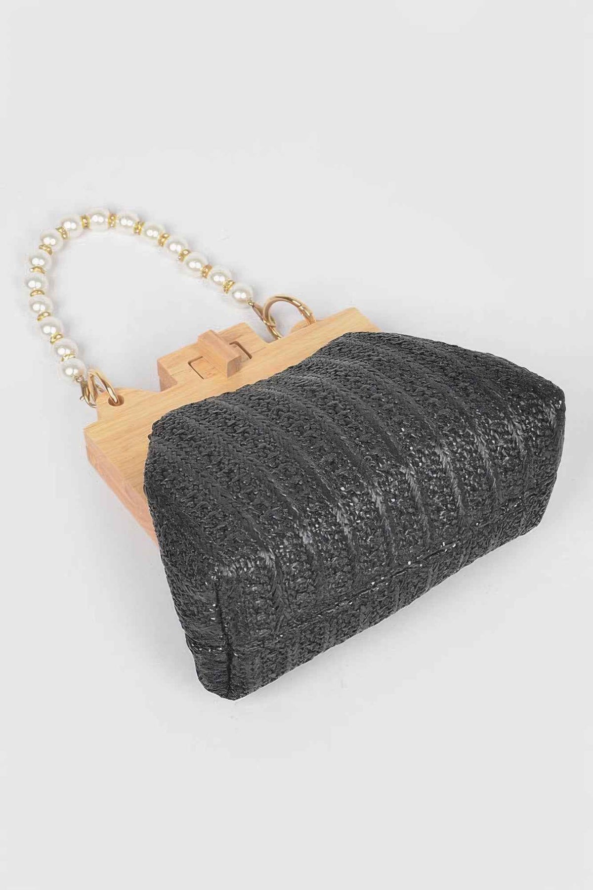 Faux Straw Wood Frame Clutch W/ Faux Pearl Chain