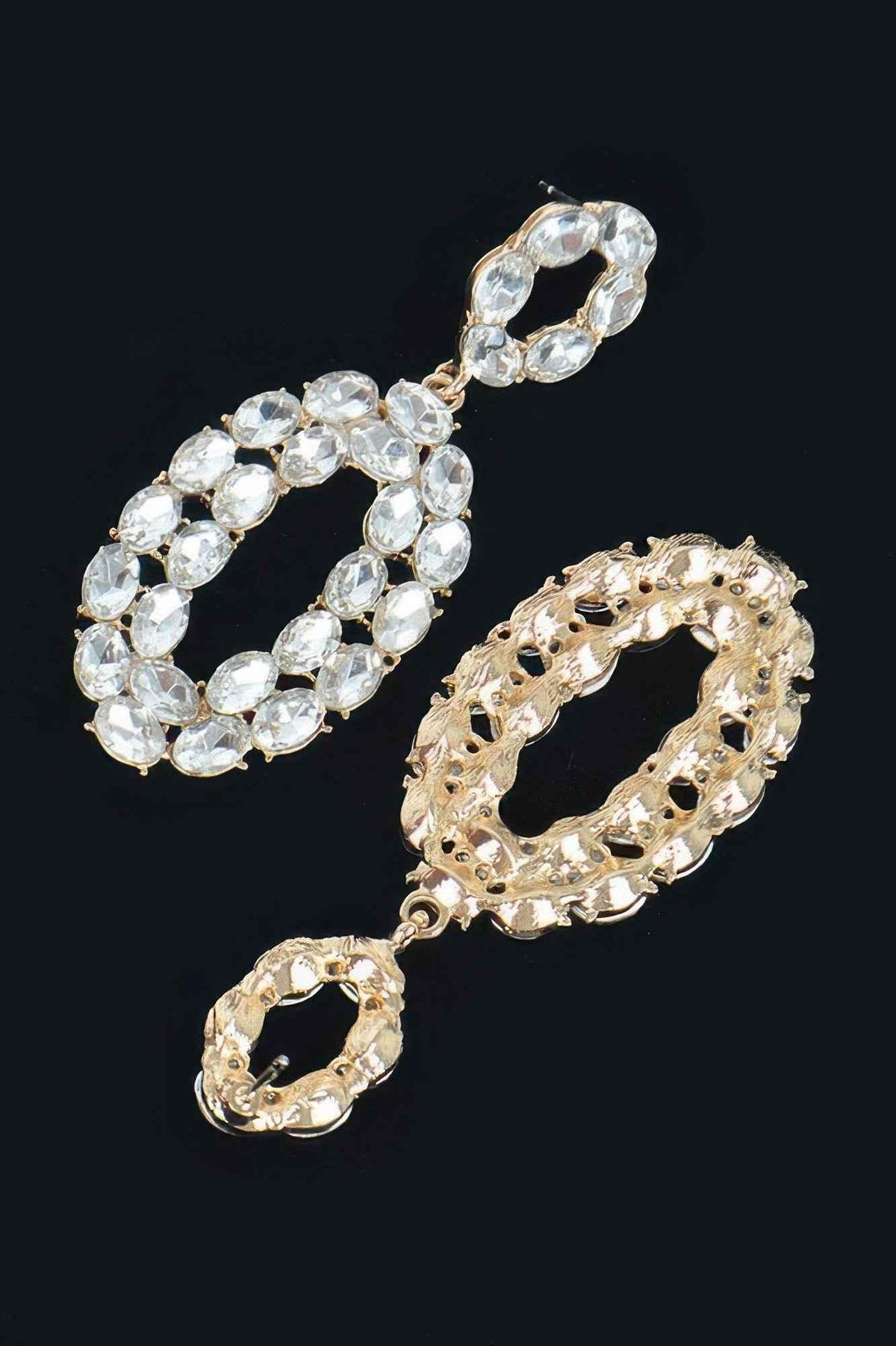 Rhinestone Oval Daggle Earring